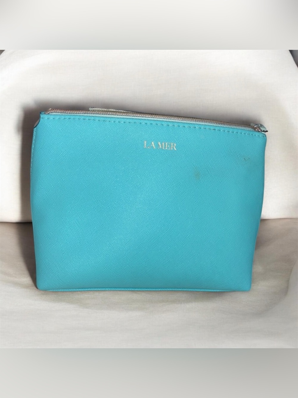 La Mer Aqua Blue Zip Cosmetic Pouch